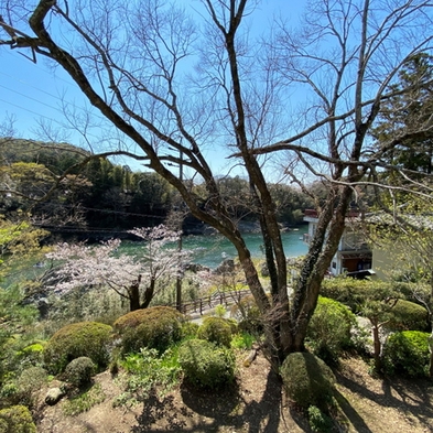 素泊まりプラン　★お部屋から豊川を眺め自然の山を感じ癒しの空間を演出します